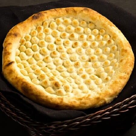 Naan (Sada)